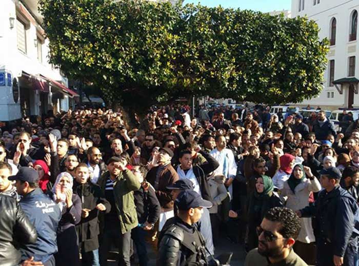 rassemblement au CHU Mustapha Pacha