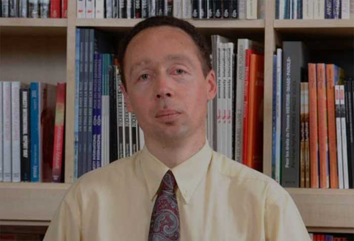 Francis Perrin