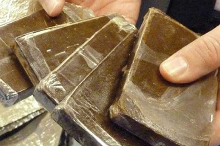 cocaïne et psychotropes à l'aéroport d’Alger