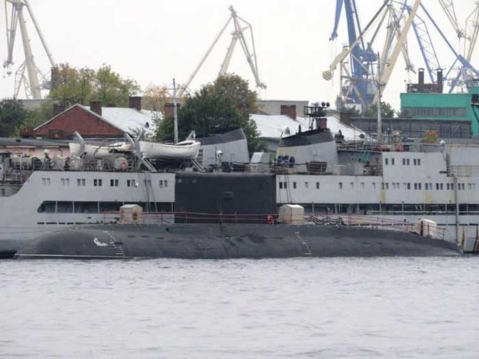 flotte sous-marine de l'armée algérienne