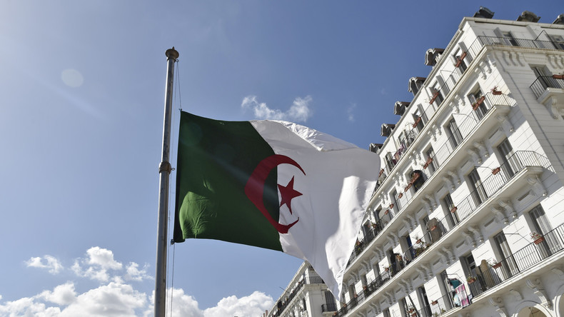 Mystérieux appels à la désobéissance civile: Qui assumera ?