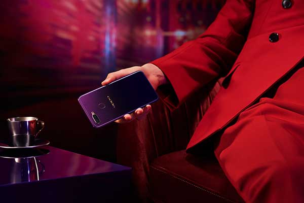 oppo Violet Etoilé