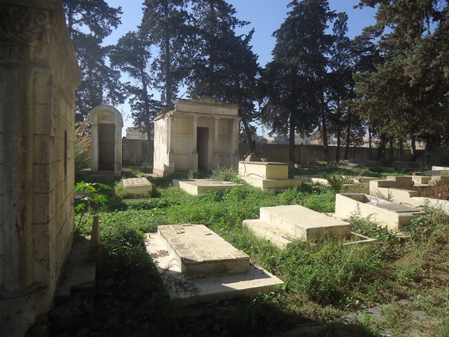 Cimetière El Alia