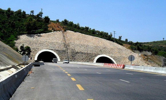 Tunnel Bouira