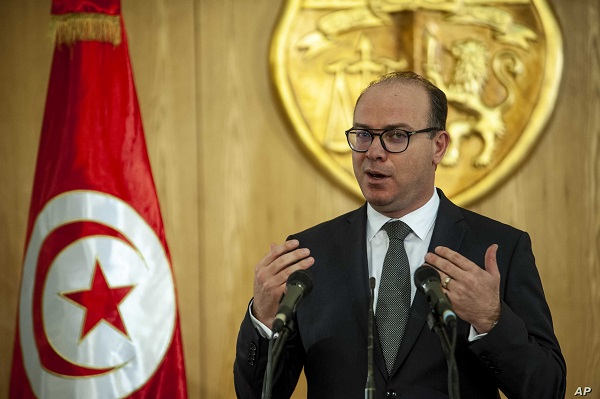 Elyès Fakhfakh Tunisie: réouverture des frontières le 27 juin