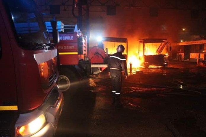 Alger: 95 bus ETUSA sauvés des flammes