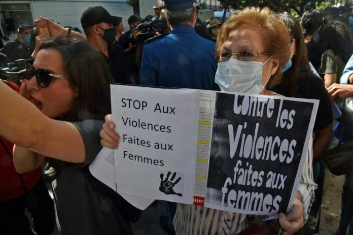 Féminicide manif Le féminicide prend de l'ampleur: 39 femmes assassinées depuis le début de l'année en Algérie
