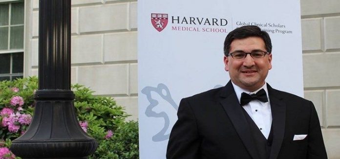 Vaccin contre le coronavirus de Pfizer : le rôle du chercheur algérien, Dr Salim Bouguermouh souligné