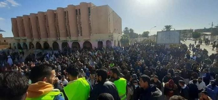 Ouargla: Les chômeurs protestent contre leur marginalisation