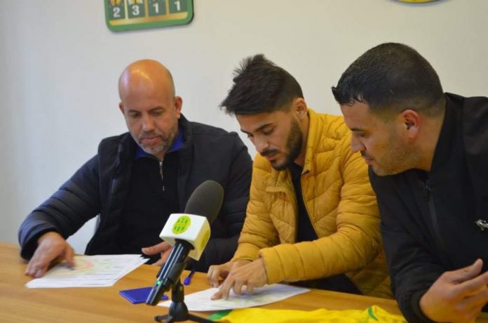 JS Kabylie : Yacine Medane signe pour deux ans et demi