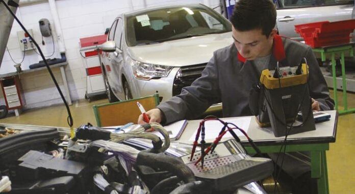 Merabi : former une main d'œuvre qualifiée répondant aux exigences de l'économie nationale