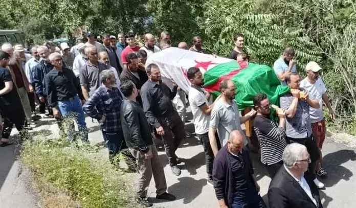 inhumation zahir Inhumation du directeur de l'Express, Zahir Mehdaoui: Une foule nombreuse l’a accompagné à sa dernière demeure