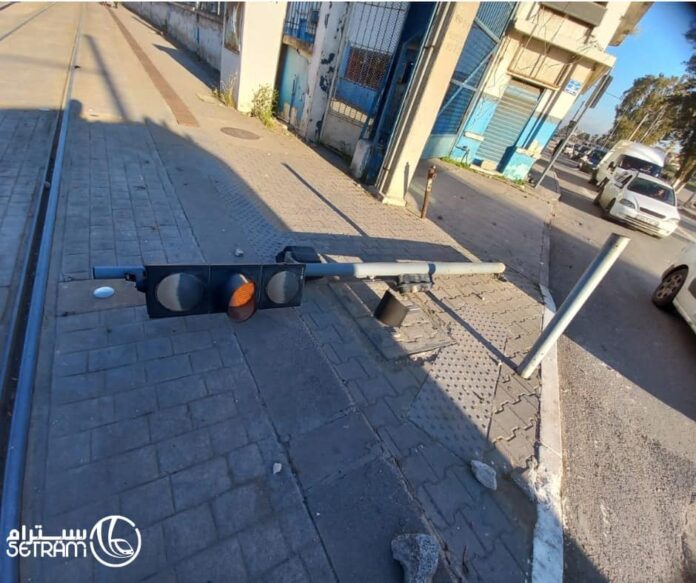 vandalisme-tramway-alger