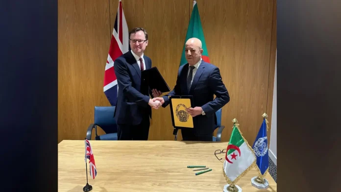 Algérie-Grande-Bretagne-Analyse-Empreintes-Electroniques