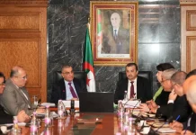 Réunion sur le lancement de la mine de Gara Djebilet et de la ligne Béchar-Tindouf