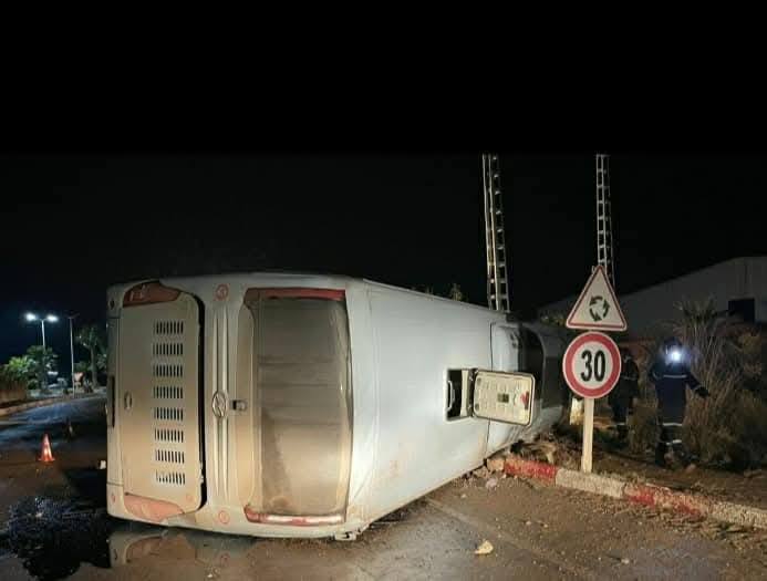 Accident-Autocar-Laghouat